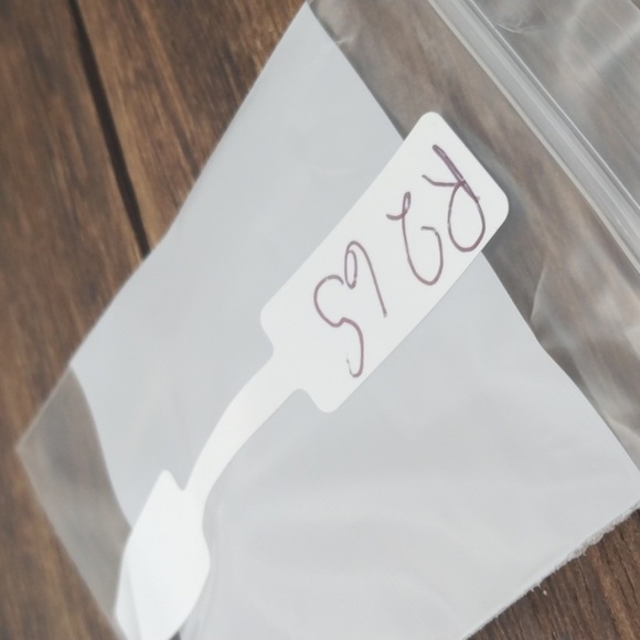 Scarlett crystal heart ring adjustable size R265 - Picture 3 of 3